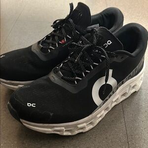 On Running Men's Black Athletic Shoes